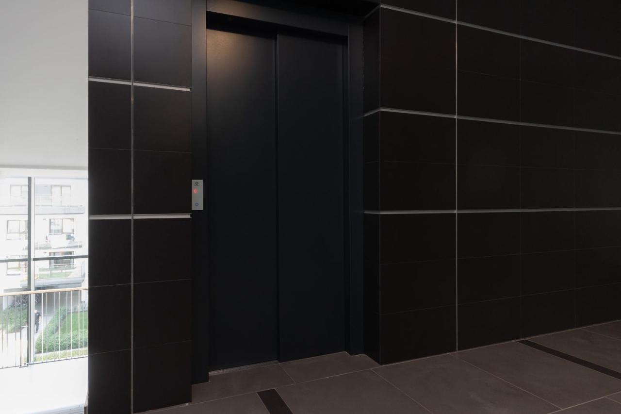 Sarmacka Apartment With Balcony Warsaw Wilanow By Noclegi Renters Exterior foto