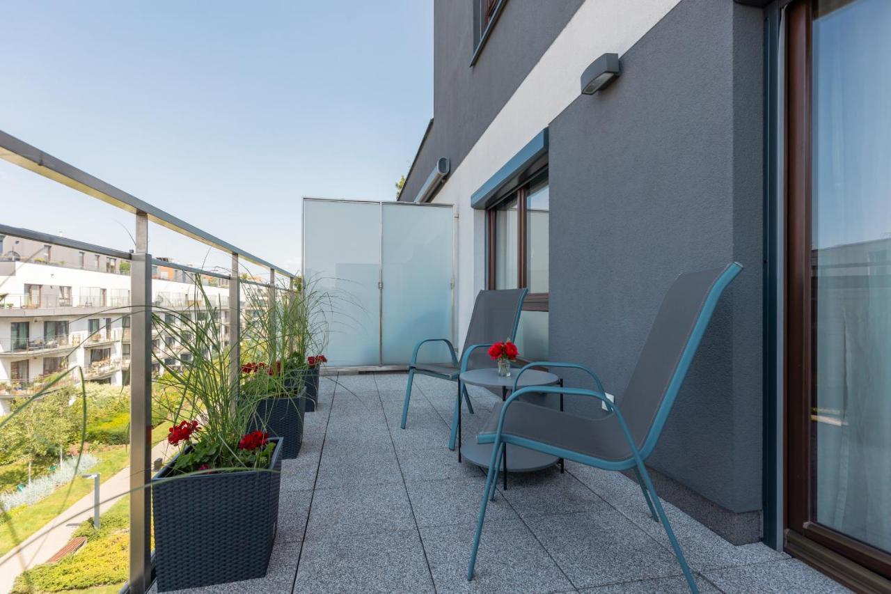 Sarmacka Apartment With Balcony Warsaw Wilanow By Noclegi Renters Exterior foto